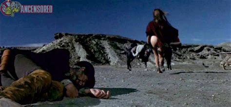 Raquel Welch nude pics página