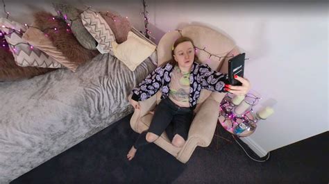 Caught Taking Selfies VR Porn Video VRPorn