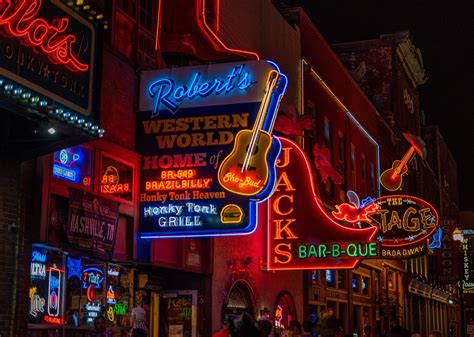 Nashville, Tennessee is a Hotbed for Live Music - Traveler Master