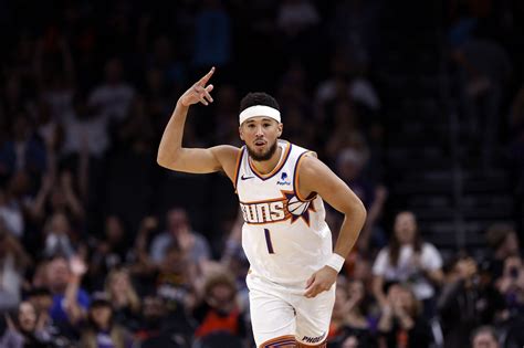 Phoenix Suns Injury Update Devin Booker S Availability Vs San Antonio Spurs In Question After