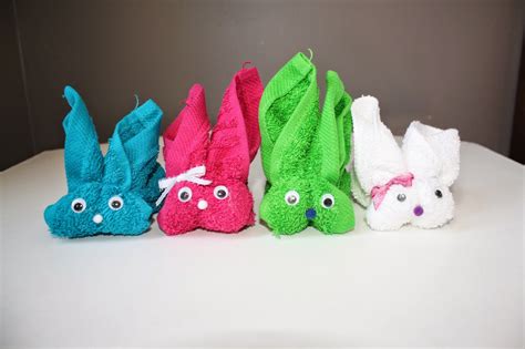 Tadas Kooky Kitchen Easter Craft Wash Cloth Bunnies