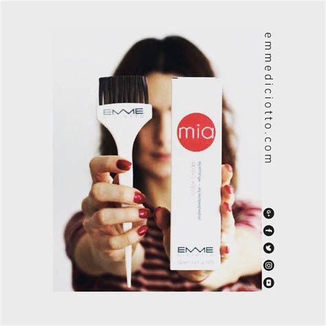 Emmediciotto România