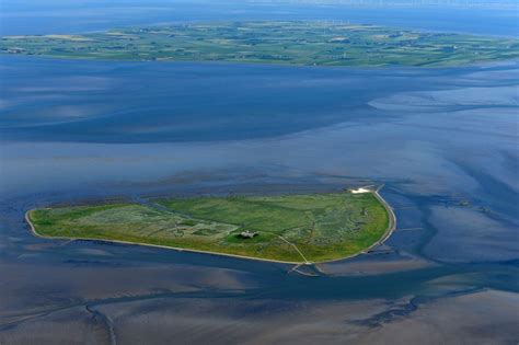 Luftbild Pellworm K Stenbereich Der Nordsee Hallig S Deroog Insel