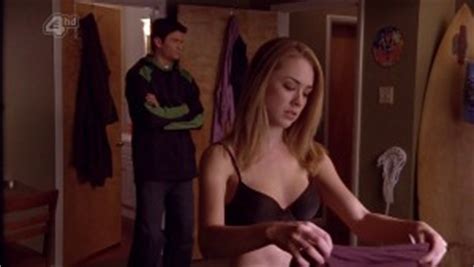 Lindsey McKeon (One Tree Hill) - Nude Celebrities Forum | FamousBoard.com