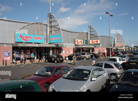 Castle Vale Retail Park Birmingham Stock Photo Alamy