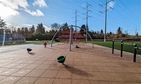 The New Playground At Seattles Skyway Park Fun For Everyone Parentmap