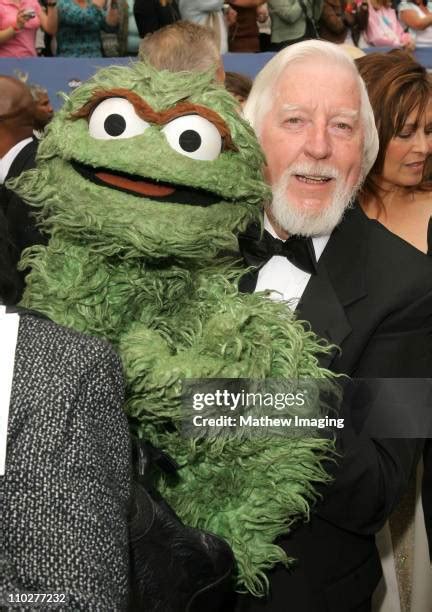 Oscar The Grouch Photos And Premium High Res Pictures Getty Images
