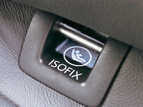 Что такое бустер для детей, как выбрать и правильно установить в машину