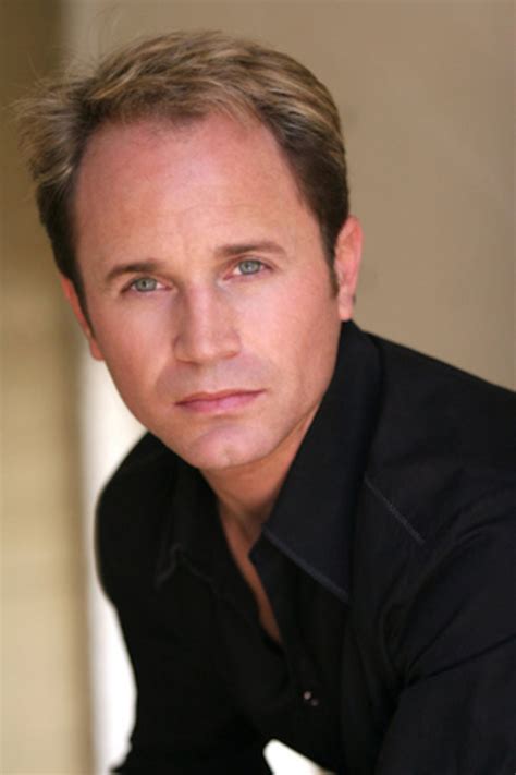 David Yost Fue Acosado En El Rodaje De Power Rangers Por Ser Gay FormulaTV