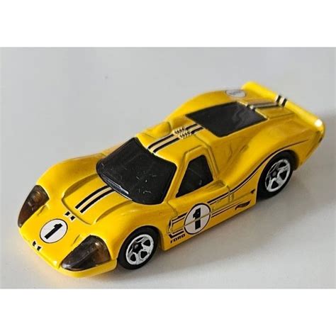 Carrinho Miniatura Hot Wheels Ford Gt Amarelo Loose Shopee Brasil