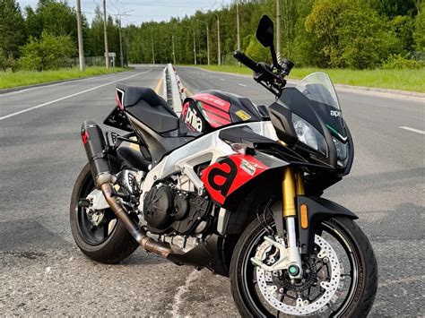 Купить б у Aprilia Tuono V4 инжектор 6 передач в Иванове чёрный naked bike 2018 года по цене 1
