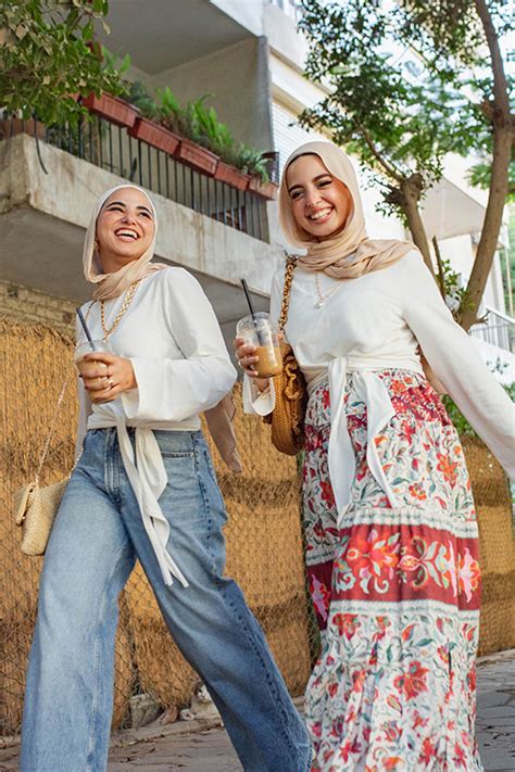 Styling A White Shirt With Hijab 3 Modern Ways Emma