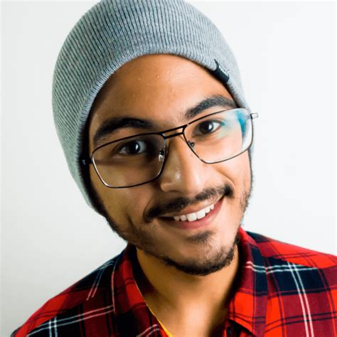 Postage hold requests are increasing as travelers head out for summer 28