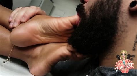 Sexy Latina Goddess Get Bare Foot Worship