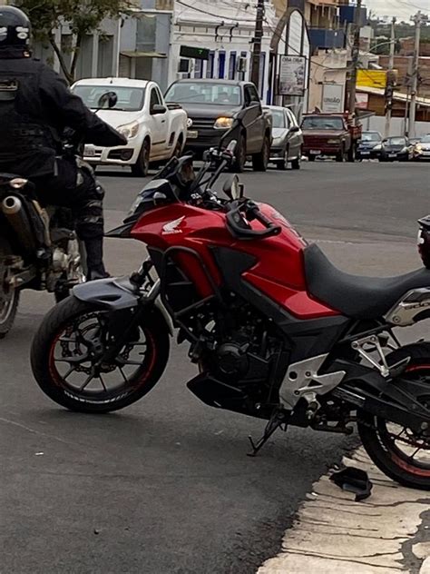 Colisão na Barão do Cerro Largo Deixa Motociclista Ferido em Alegrete