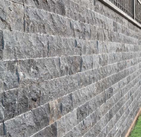 Глиц черен мрамор 10см за облицовка.