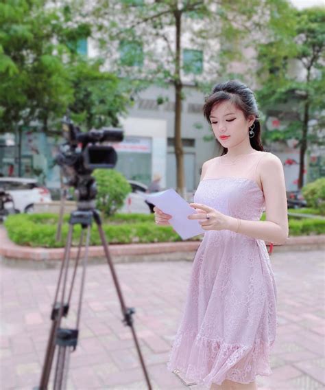 B T Ng V I Nh Bikini N Ng B Ng C A Mc Vtv B G N M C Hot Girl Ch N Ng N