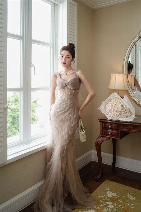 MARIGOLD DRESS NUDE Linh Phung