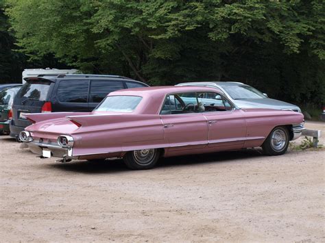 1961 Cadillac Fleetwood Information And Photos Momentcar