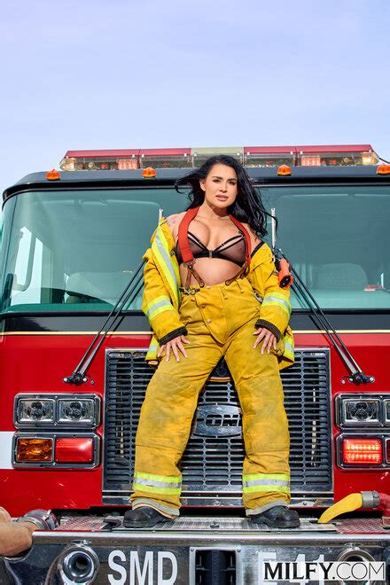 Milfy Eva Angelina Yes Chief Adultphotosets Best Porn Pic