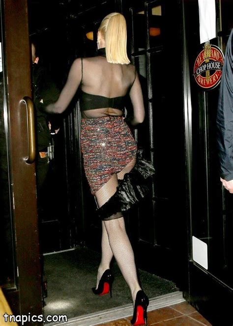 Gwen Stefani Nude And Sexy Pics Top Nude Actors