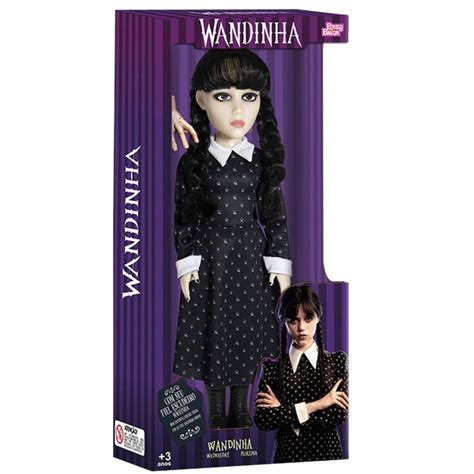 Boneca Wandinha - Boneca Wandinha Addams + Mãozinha Wednesday 42cm