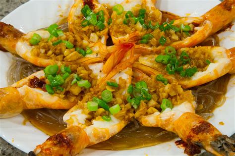 Steamed Garlic Butterfly Shrimpprawns With Vermicelli Asian Cooking Mom