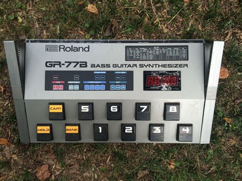 Roland G 77 Bass Guitar Synthesizer Gr 77b