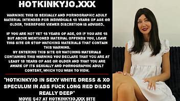 Hotkinkyjo Con Un Vestido Blanco Sexy Y Un Esp Culo Xo En Una Follada Anal Con Un Consolador
