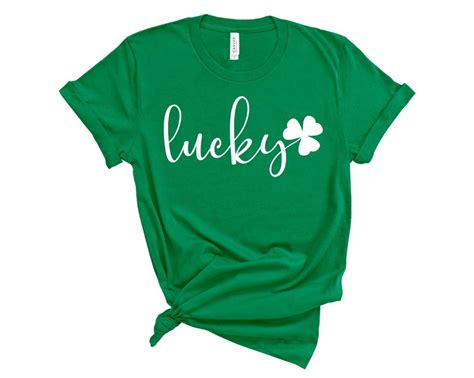 Día de San Patricio Camiseta UNISEX camiseta de trébol de la Etsy