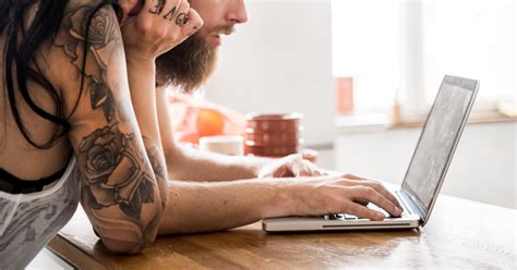 Watching Porn With Partner Benefits According To A Sexpert PS Sex