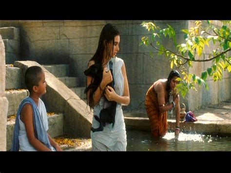 Naked Lisa Ray In Water