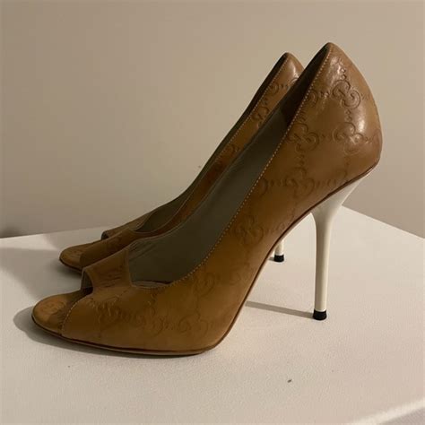 Gucci Shoes Gucci Gg Nude Pumps Poshmark