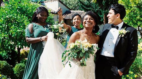 In the Digital Age, Wedding Film Photography Has a Resurgence - The New