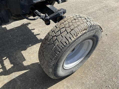 Tractor Zoom Challenger Mt445