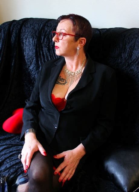 Mary Bitch Nude XXX Pics PornPics