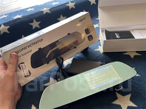 Видеорегистратор DEXP Mirror Explorer 3 с экраном в зеркале, б/у, в ...