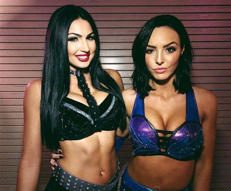 Billie Kay And Peyton Royce The Iiconics Wwe Girls Wwe Divas