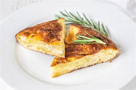 Spanish tortilla omelette 18801251 Stock Photo at Vecteezy