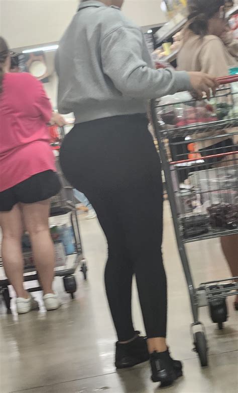 Out In The Wild Huge BBL On A Latina One Of The Best Cap This Year So Far Spandex