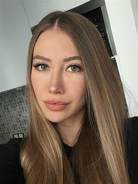Елизавета Ридель — биография, личная жизнь, фото, новости, Григорий ...