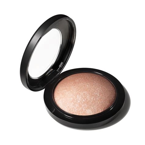 Mineralize Skinfinish | MAC Cosmetics