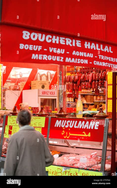 Halal Butcher Shop Hi Res Stock Photography And Images Alamy