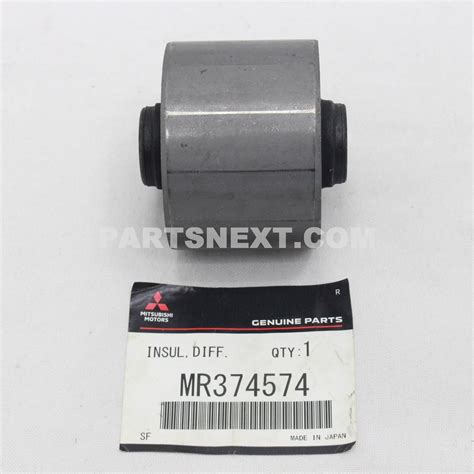 Mitsubishi :: MR374574 INSULATOR,FR DIFF MOUNTING