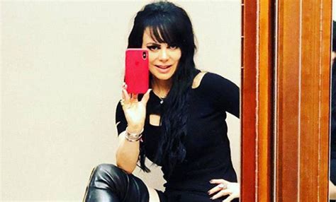 Maribel Guardia Celebra En Bikini Millones De Seguidores En Instagram
