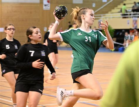 HANDBALL Le Creusot Accueille Le Championnat De France Minimes Filles