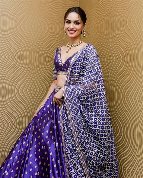 Perfect Manushi Chhillar Bikini Saree Miss Universe