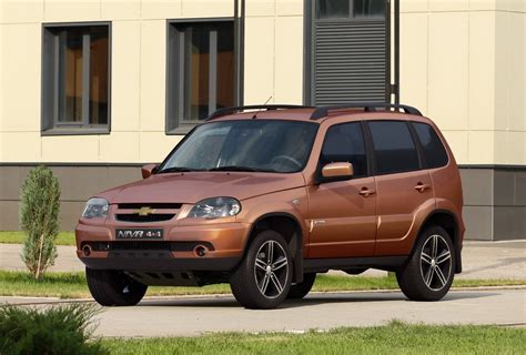 Chevrolet Niva обзавелась новой спецверсией. Цена известна - КОЛЕСА.ру ...