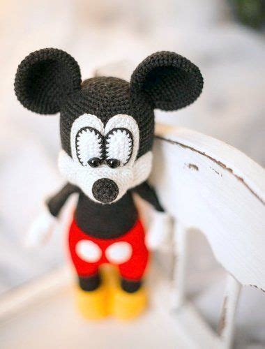 Amigurumi Mickey Mouse Crochet Pattern Roundup Amvabe Crochet