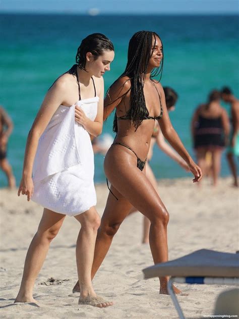 Alisha Boe Is Seen In A Brown Bikini At The Beach In Miami 16 Photos TheFappening